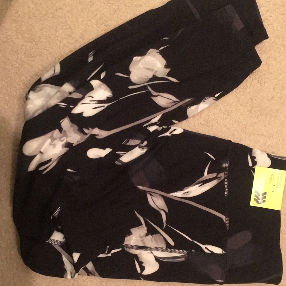 High Rise 7/8 Leggings